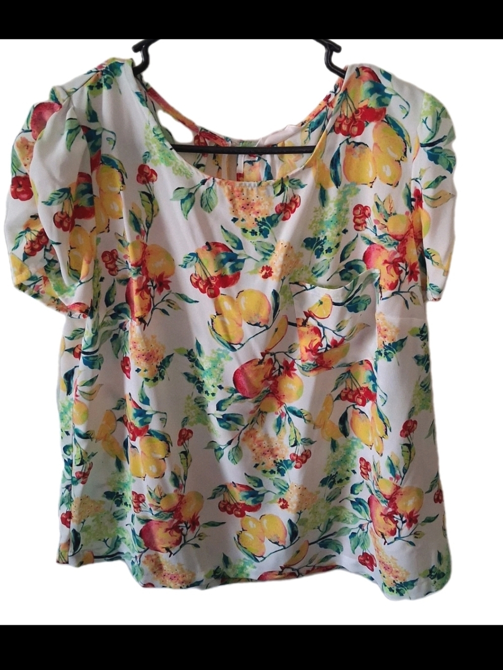 LC Lauren Conrad - Women's Casual Fruit Pattern Lightweight Large Blouse. NWT